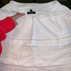 ⚡️white Lacey skirts